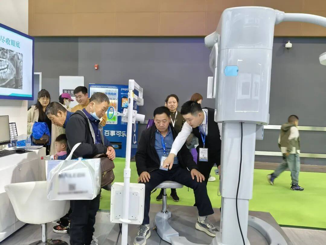 东北口腔展圆满落幕，瑞德医疗皓月2.0高能绽放